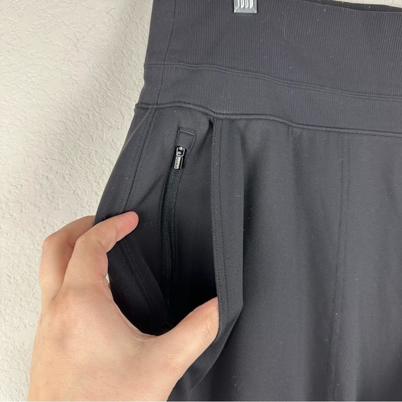 Athleta Black Venice Mid Rise Jogger Athleisure Pants Size XL - Picture 3 of 9